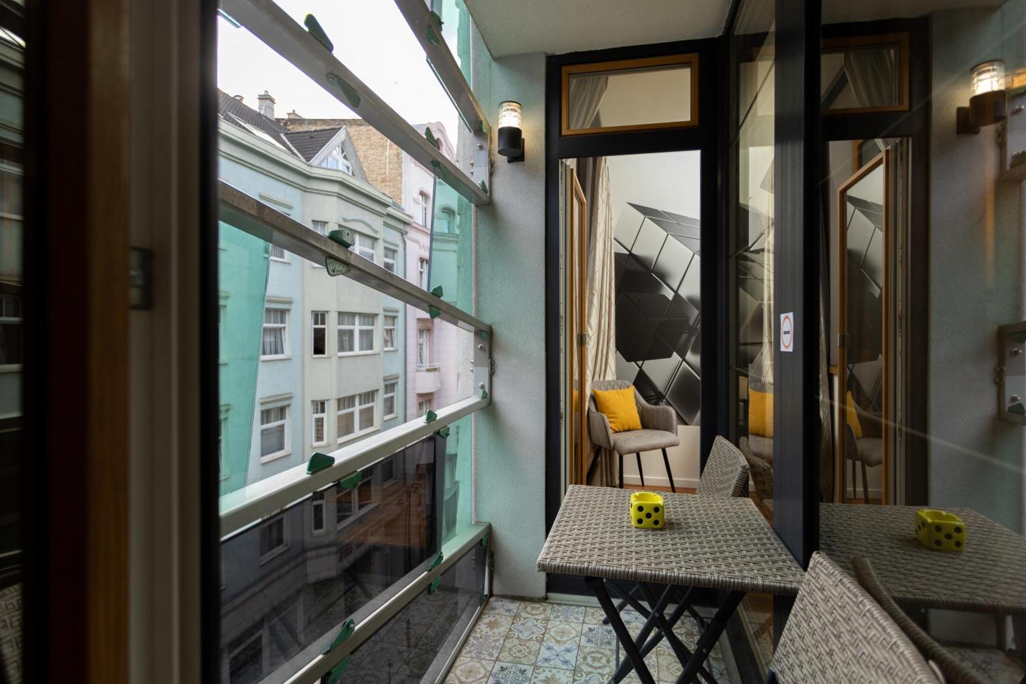 Downtown Cube Apartment Budapest Exterior foto